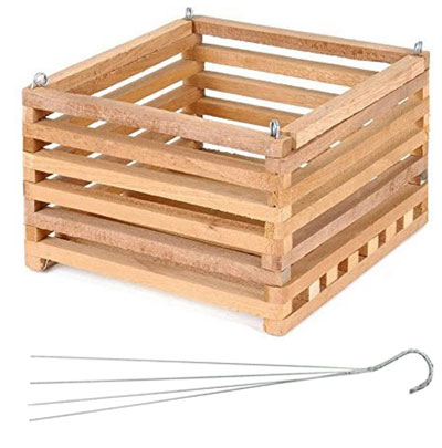 10 in wooden basket, with hanger