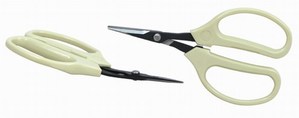 Curved Scissors Model